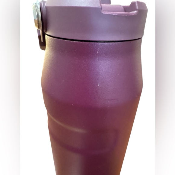 STANLEY THE ICEFLOW™ BOTTLE WITH FLIP STRAW LID | 36 OZ - Picture 9 of 9